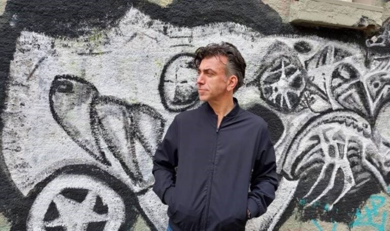 Türker Süer’in yönettiği “Gecenin Kıyısı” vizyonda – Kaost’taki Kardehler – Son Dakika Kültürü – Sanat Haberleri